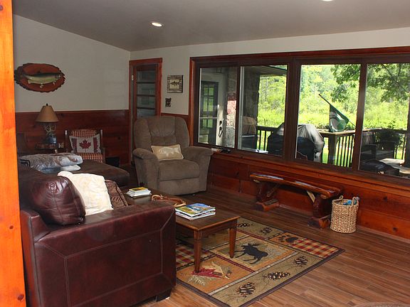3rd image of 12745 Crystal Lake Dr