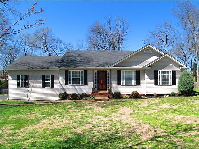 1st image of 2785 Jacob Dr