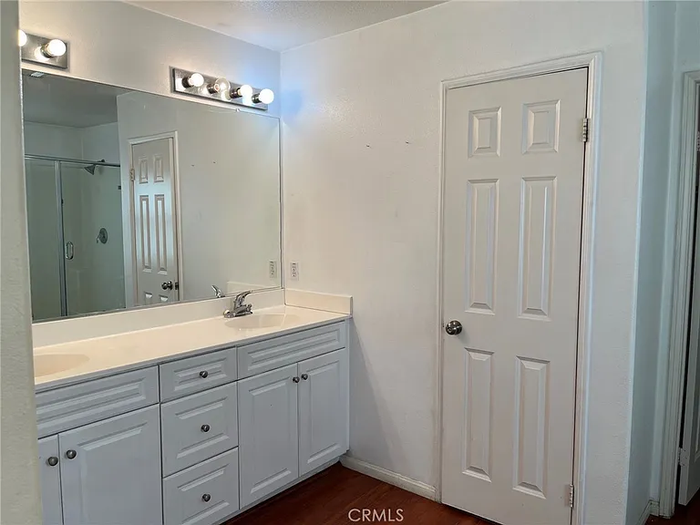 1241 Castledale St — Photo 16