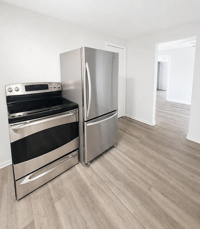 Modern 2-Bedroom Apartment for Rent - Bristol, CT — Photo 3