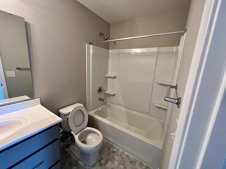 4314 Family Farm Dr — Photo 24