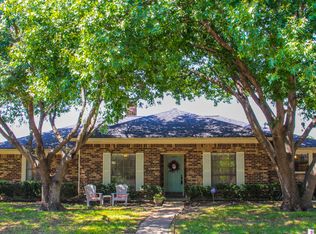 926 Berkeley Dr, Richardson, TX 75081