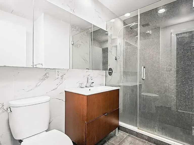 155 Attorney St #F5 — Photo 8