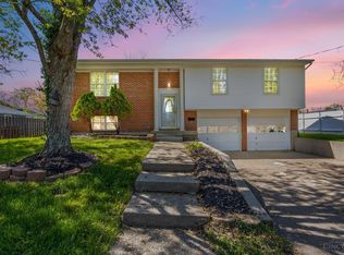 3805 Walker Ave, Cincinnati, OH 45213