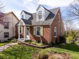 8 Hancock St, Staunton, VA 24401