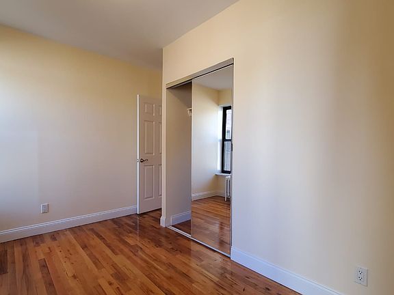 5th image of 1636 Lexington Ave #8A