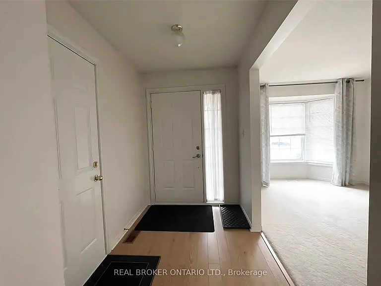 5999 Andrea Dr — Photo 2