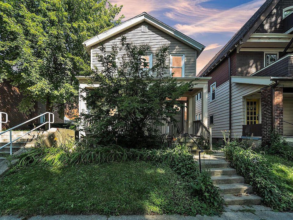 1st image of 2920 North Bartlett AVENUE