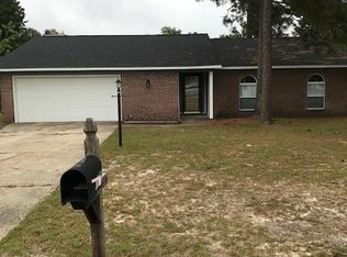 6932 Wickersham Dr, Fayetteville, NC 28314