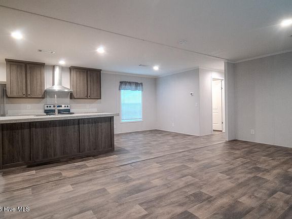 5th image of 3955 Lace Road