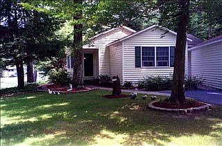 1st image of 36 Rockland Dr