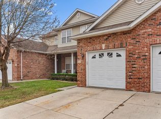 760 Erika St, O'Fallon, IL 62269