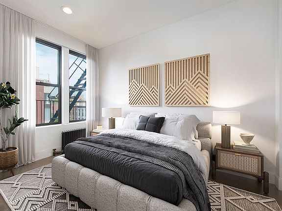 3rd image of 326 Bedford Ave #B6n