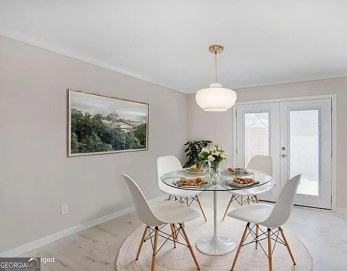 3 bed, 2.0 bath, 1440 sqft, $1,750 — Photo 4