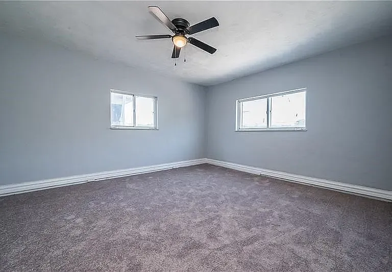 621 Lorenz Ave — Photo 12