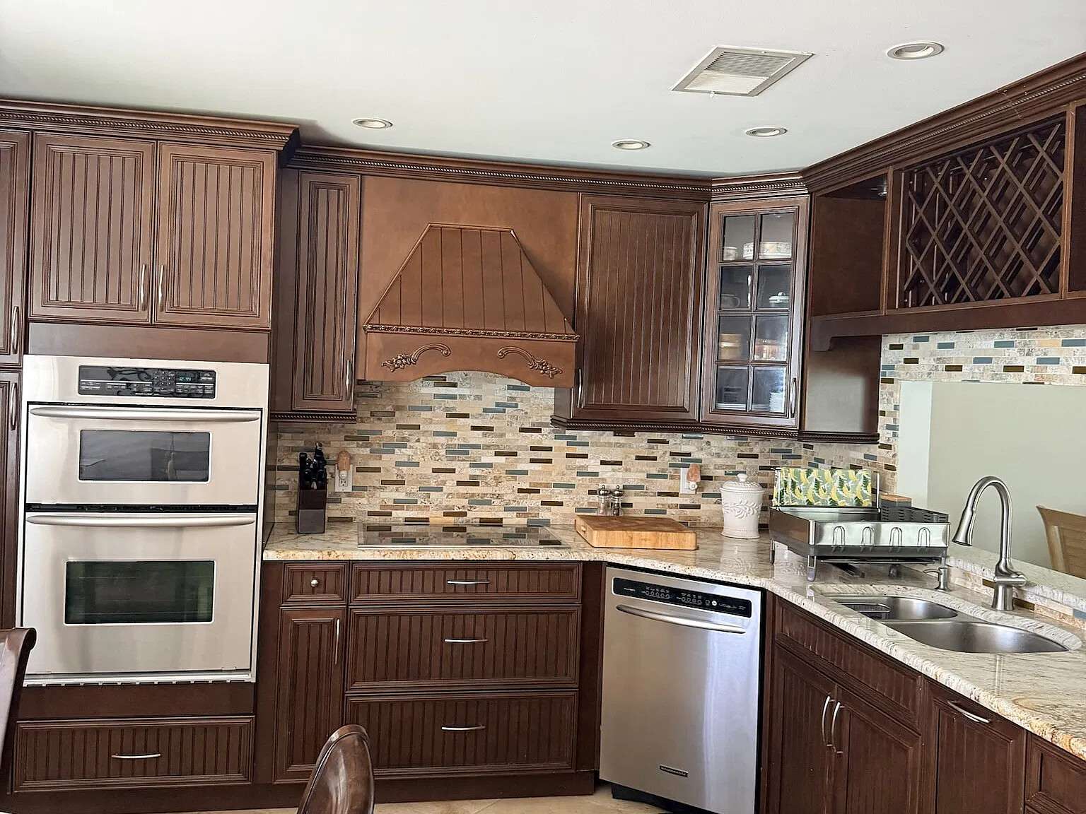 3 bed, 1557 sqft, $4,500 — Photo 3