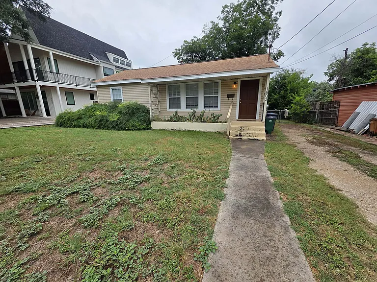 1503 Arcadia Ave — Photo 6