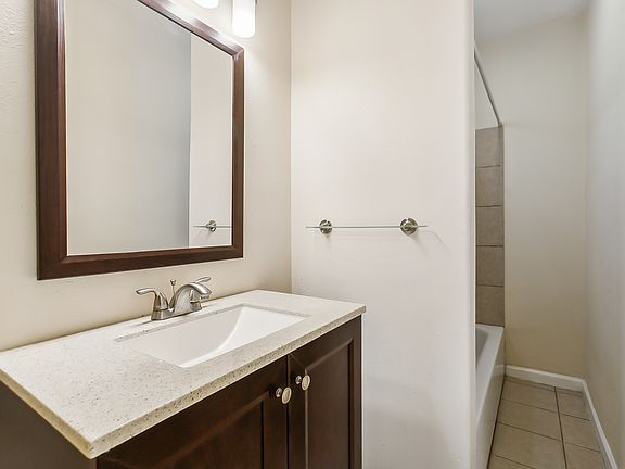 3rd image of 5100 S Robertson St #3