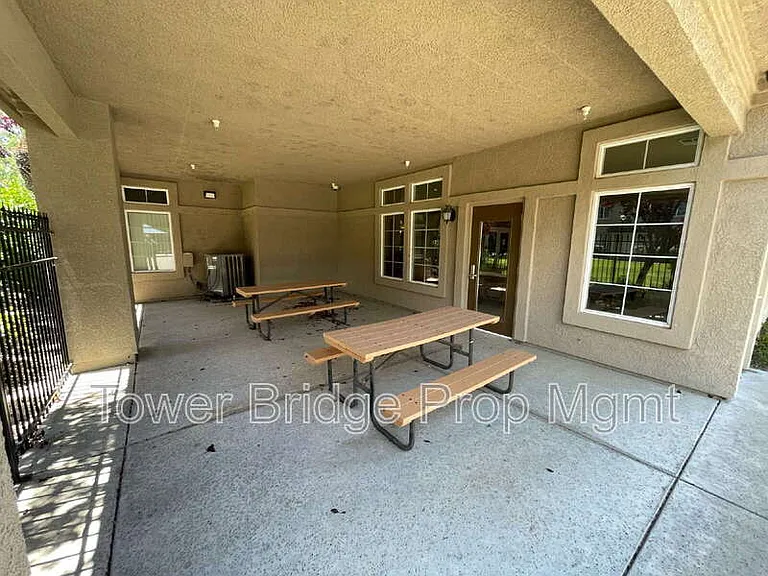 4200 E Commerce Way #2213 — Photo 38