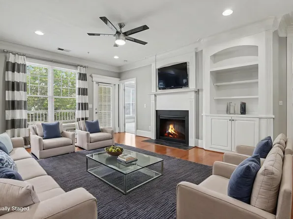 511 Waterford Lake Dr, Cary, NC 27519