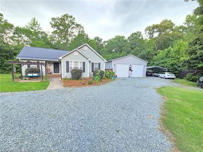 4411 Fairland Ct, Burlington, NC, 27215