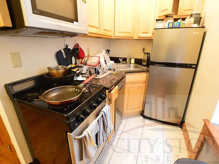 244 W 109th St #2C — Photo 2