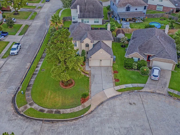 9514 Trailing Moss Dr — Photo 37