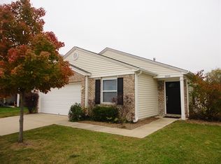 2000 Prairie Sky Ln, Greenwood, IN