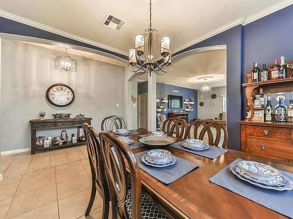 5th image of 2231 Brown Oak Dr