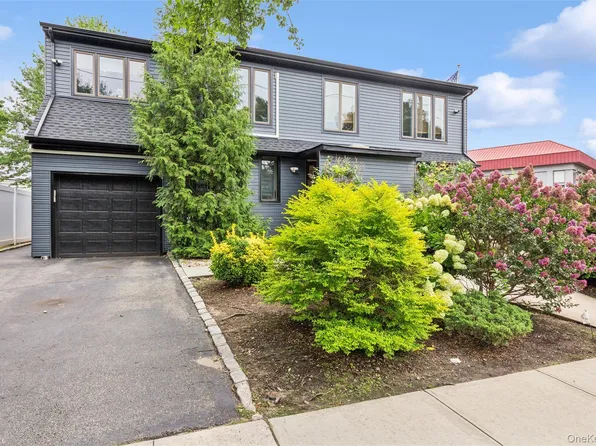301 Merrick Avenue, East Meadow, NY 11554