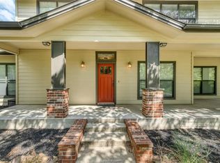 10958 N Dowling Rd, College Station, TX 77845