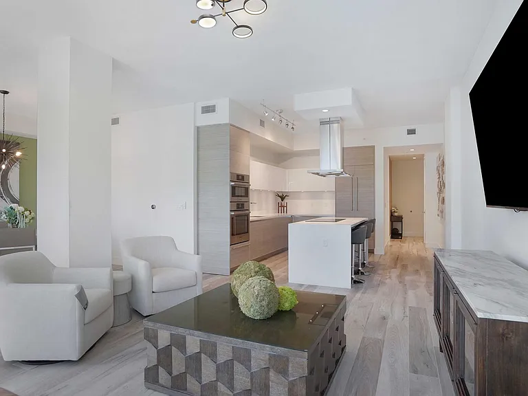 155 E Boca Raton Rd #301 — Photo 2