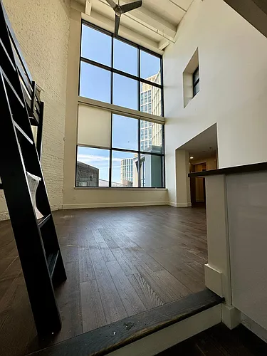 1124 Boylston St Photo 1