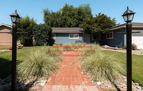 2533 S Dollner St Photo 1