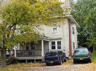 35 Bridge St, Phoenix, NY 13135