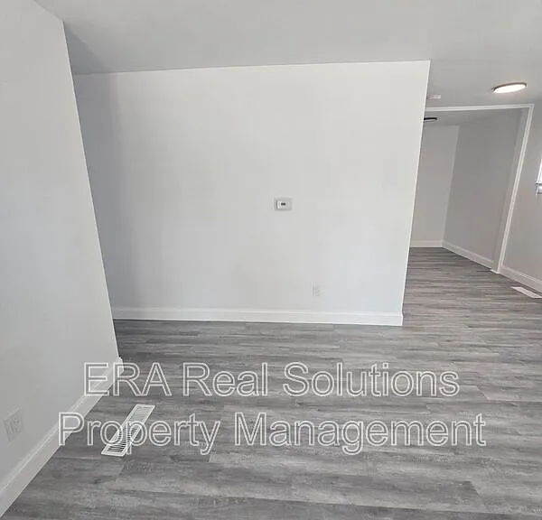 1265 Elderwood Ave — Photo 5