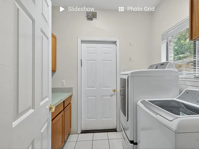 14043 Oakhill Way — Photo 14