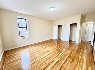 40-04 Bowne St #6A, Flushing, NY 11354