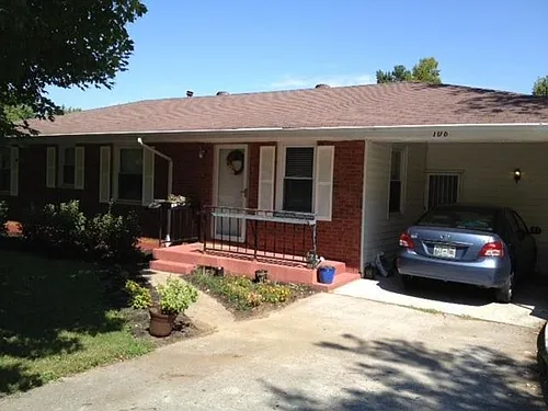 106 Rebecca Ln Photo 1