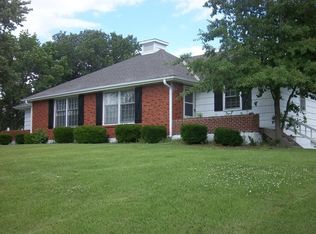 5403 NW 72nd St, Kansas City, MO 64151