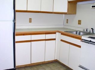 239 Old Farms Rd APT 17C, Avon, CT 06001