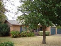 1st image of 1810 Meadowbrook Dr