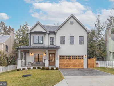 7113 Fairfax Rd, Bethesda, MD, 20814