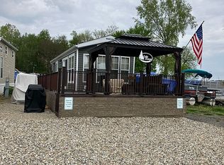 23040 Phillips St #399, Edwardsburg, MI 49112