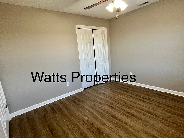 133 12th Ave NW #133 — Photo 17