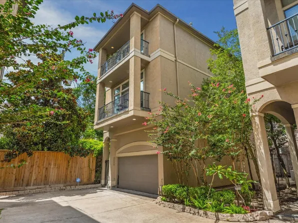 6830 Staffordshire Blvd, Houston, TX 77030