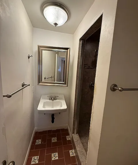 284 San Gabriel Ct — Photo 6