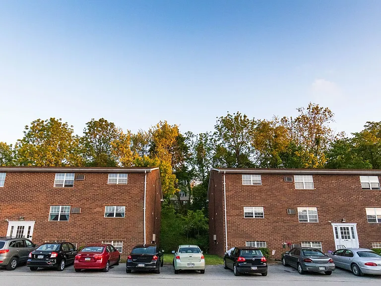 Meadow View Apartments — Photo 24