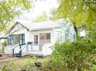 1020 E 7th Pl, Ada, OK 74820