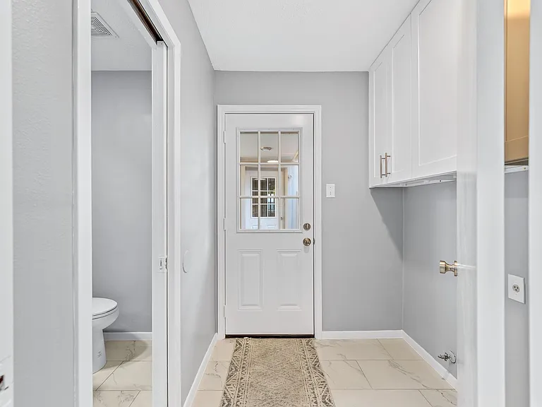 1363 Westgreen Blvd — Photo 39